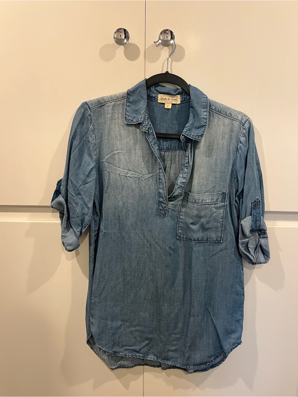 cloth & stone Light Wash Chambray Button-Down Shirt